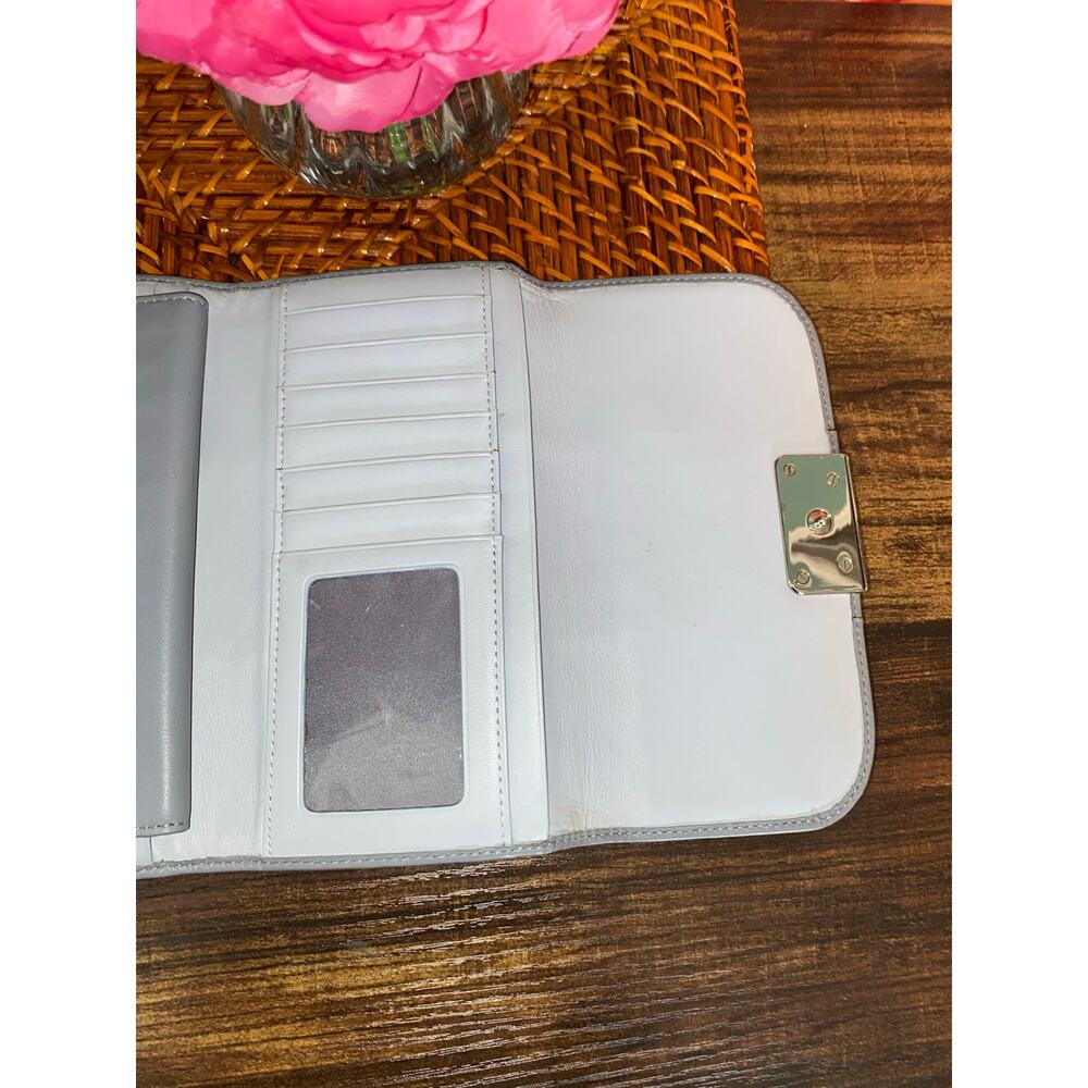 Coach Gray Leather Checkbook Wallet Snap Closure Silver Hardware GUC - Picture 11 of 11